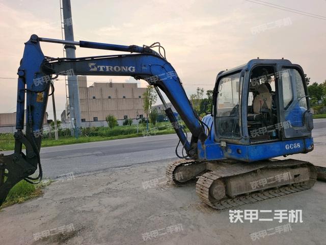 山重建机GC68-8挖掘机