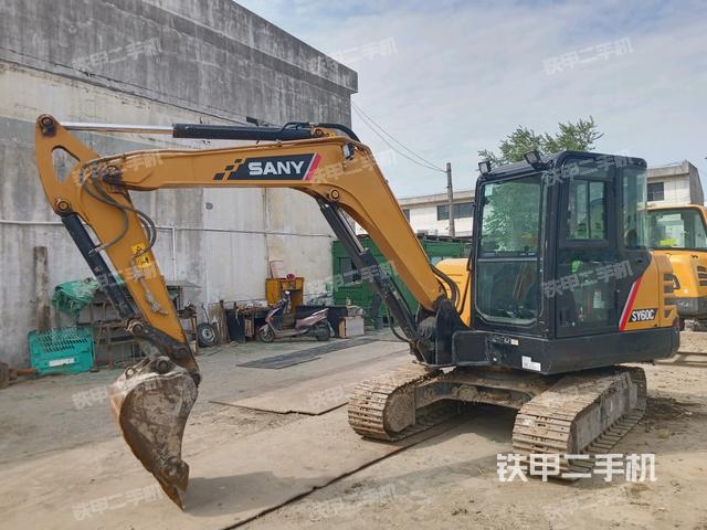 三一重工SY55C挖掘机