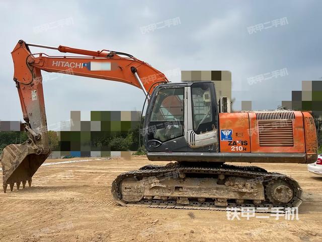日立ZX210H-3挖掘机
