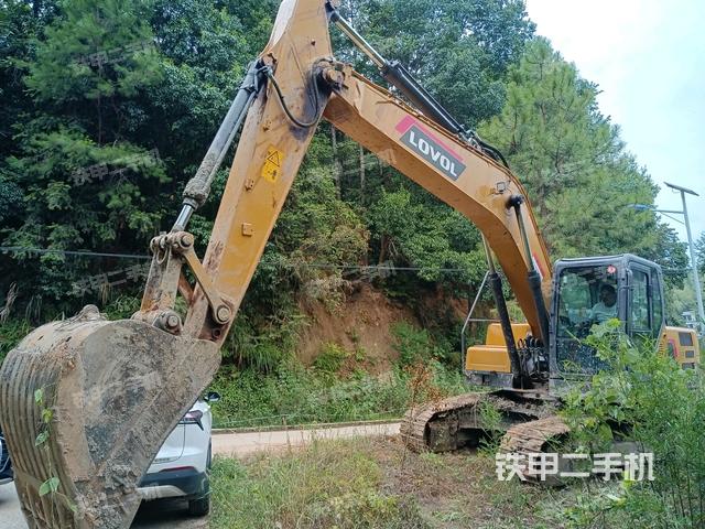 雷沃重工FR200E2挖掘机