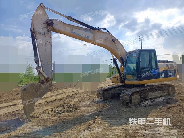 卡特彼勒320DGC液压挖掘机