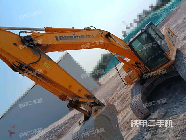 龙工LG6245E挖掘机