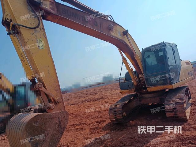 住友SH210-5挖掘机