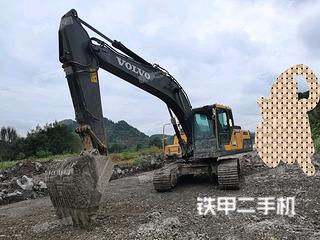 沃爾沃EC210D挖掘機實拍圖片