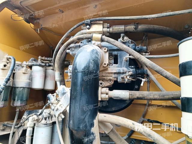 液压泵斜45 右(大件舱室) 液压泵斜45 右(大件舱室)
