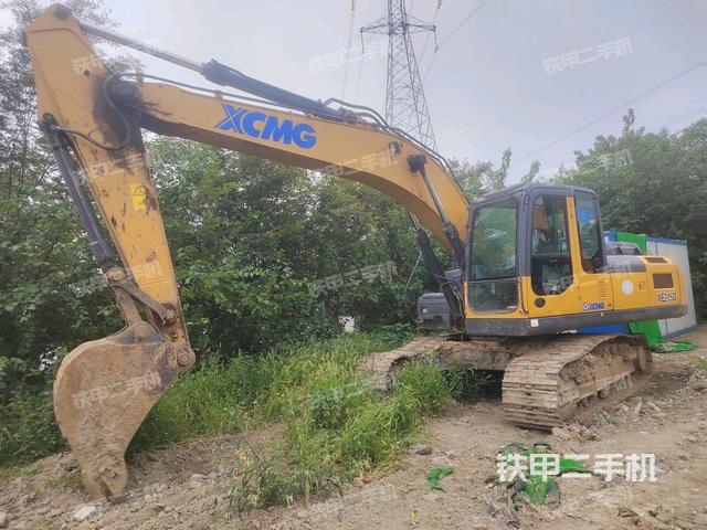 徐工XE200DA挖掘机