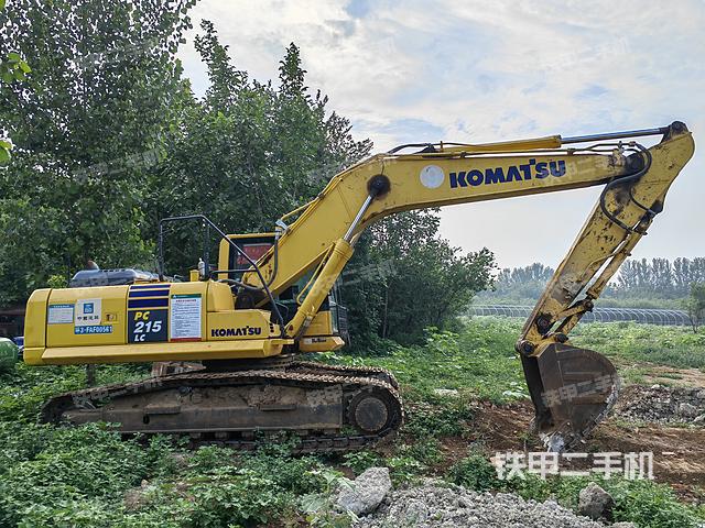 小松PC215LC-10M0挖掘机