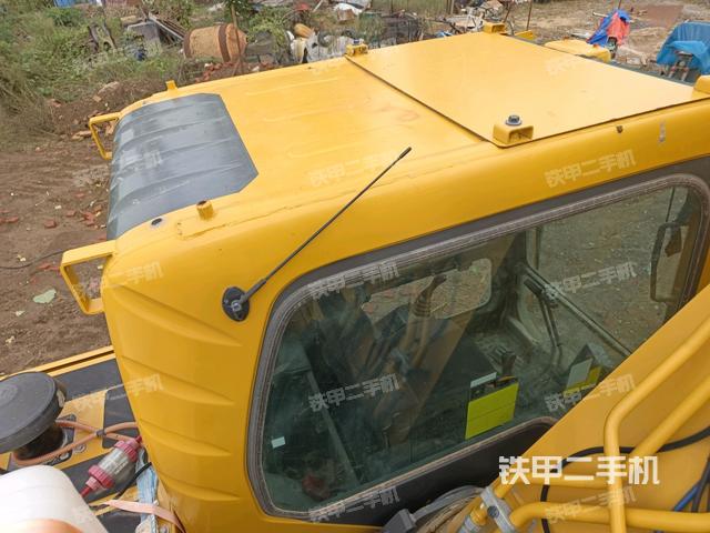 驾驶室顶部俯视（上车部件）