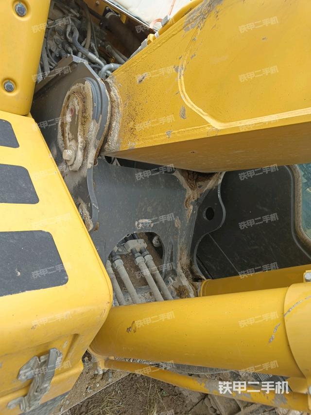 大臂根部 斜视（工作和回转装置）