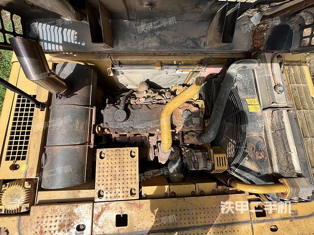 发动机整体俯视（整机外观）