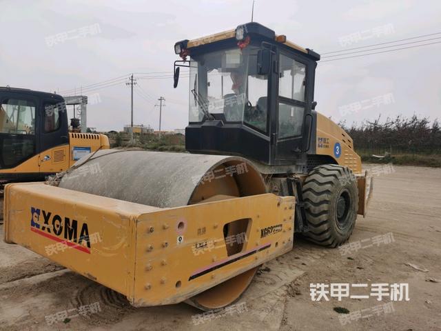厦工XG622MH压路机