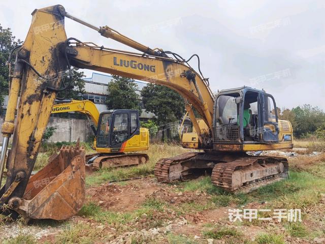 柳工CLG920D挖掘机