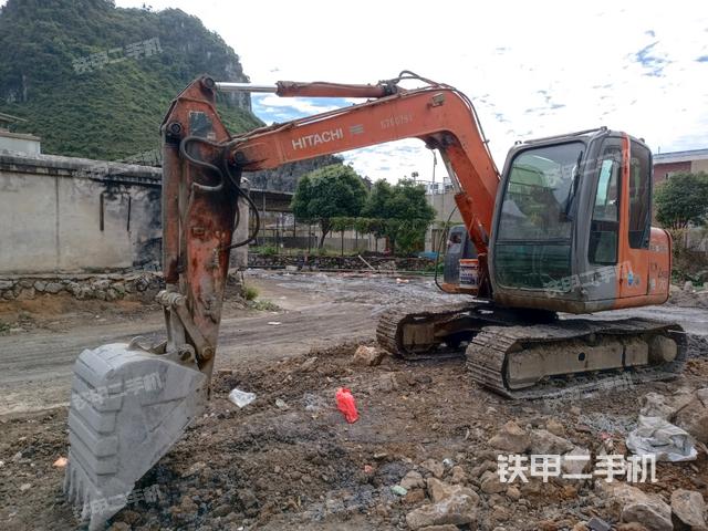 日立ZX70挖掘机