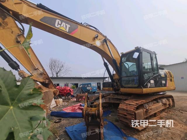 卡特彼勒320D2GC挖掘机
