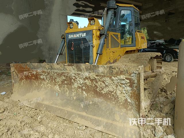 山推DH17C推土机