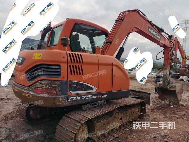 右后45(整机外观) 右后45(整机外观)