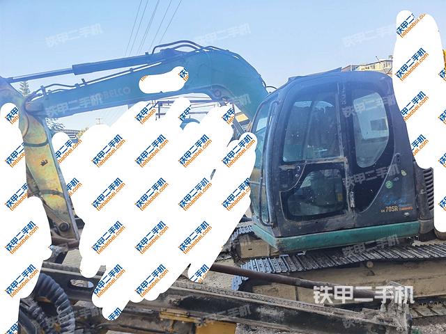 神钢SK70SR挖掘机