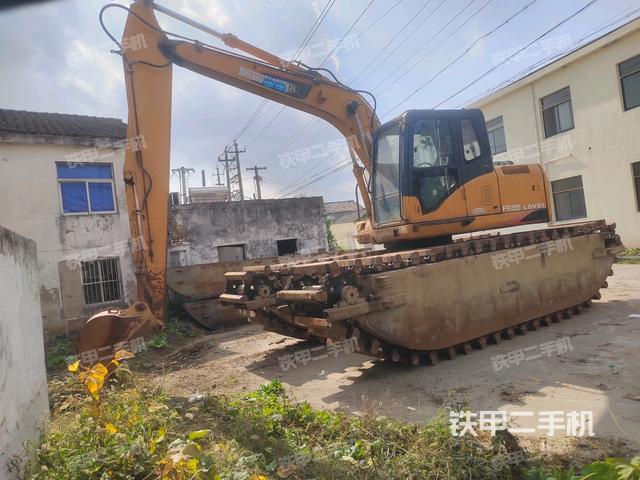 雷沃重工FR150挖掘机