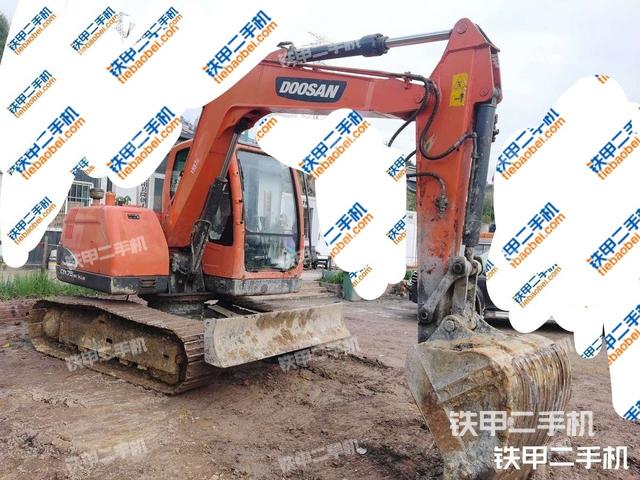 右前45(整机外观) 右前45(整机外观)