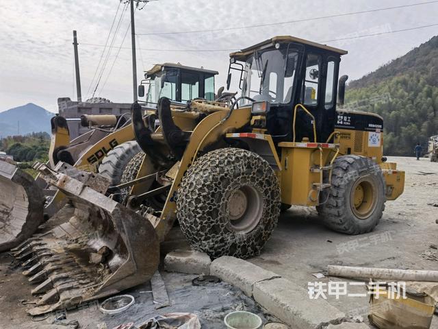 厦工XG942装载机
