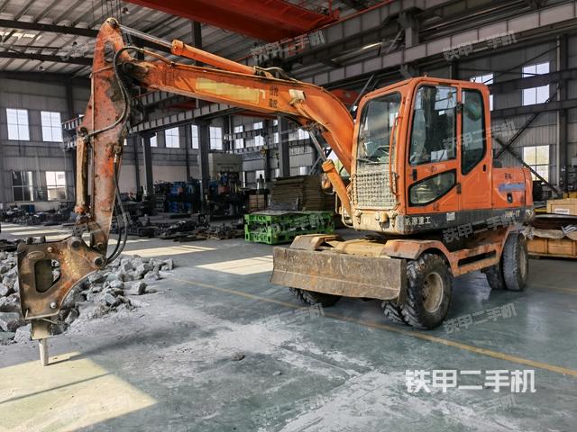 新源XY75W-8挖掘机