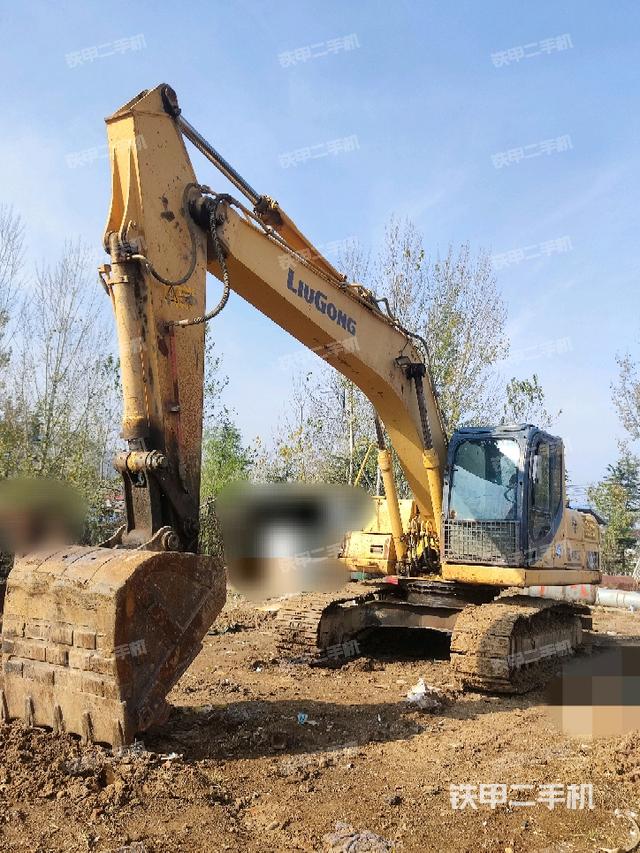 柳工CLG920D挖掘机
