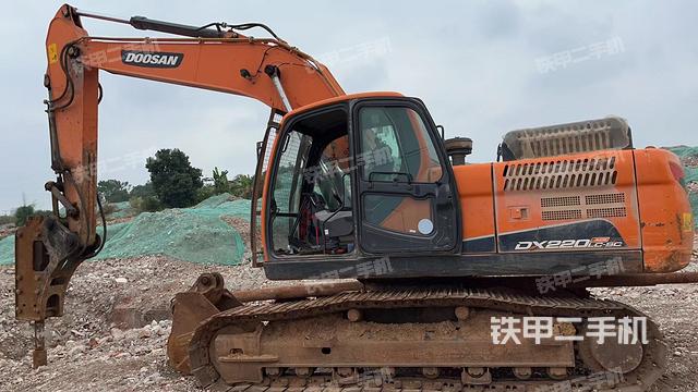 斗山DX220LC-9C ACE挖掘机