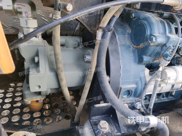 液压泵室（大件舱室）