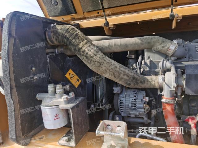 水箱+风扇特写(上车部件) 水箱+风扇特写(上车部件)