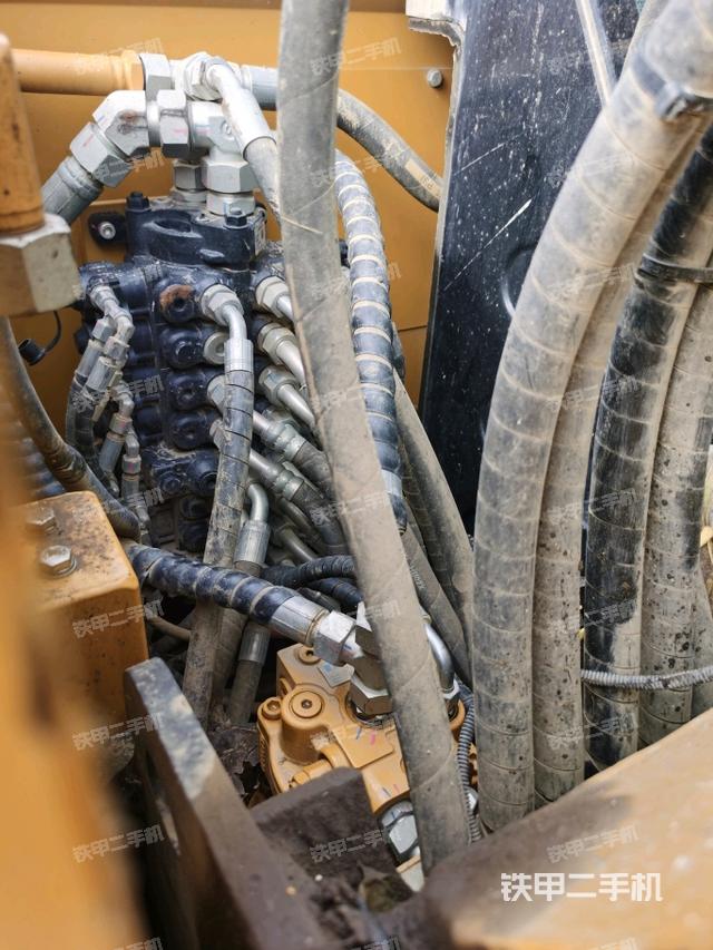 分配阀(上车部件) 分配阀(上车部件)