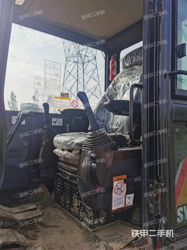 顶棚整体（驾驶室部分）