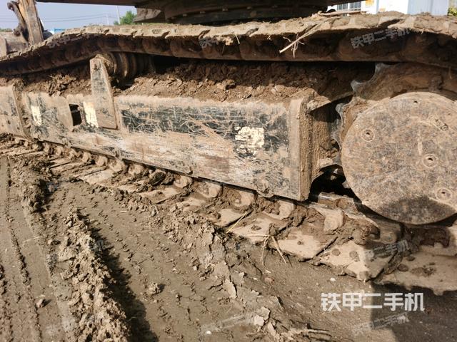 左驱动轮（行走机构）