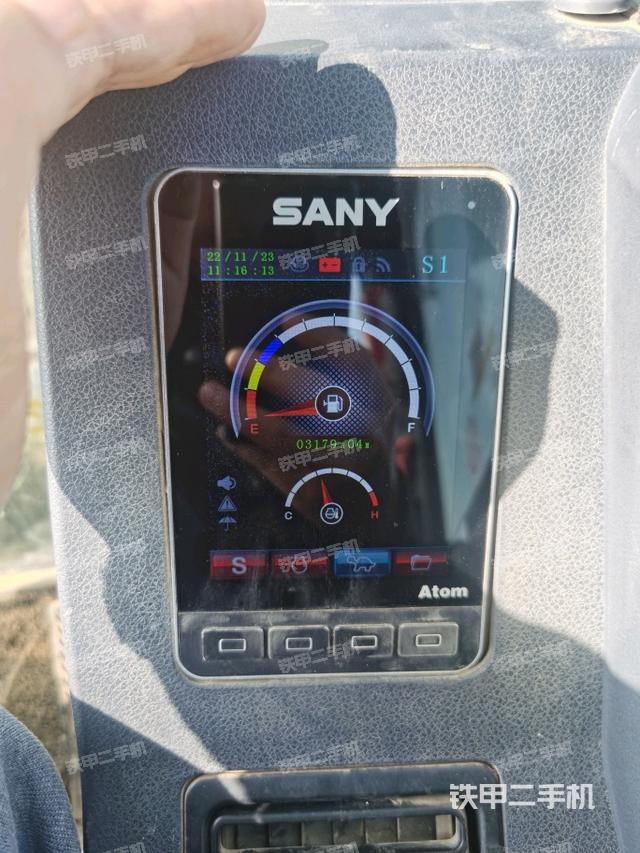 显示屏 （驾驶室部分）