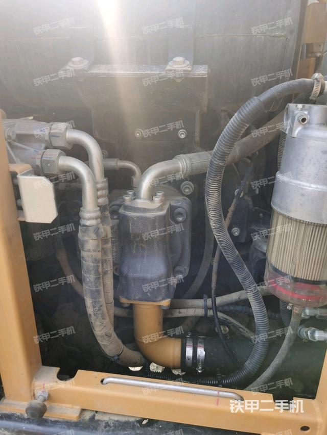 液压泵室(大件舱室) 液压泵室(大件舱室)