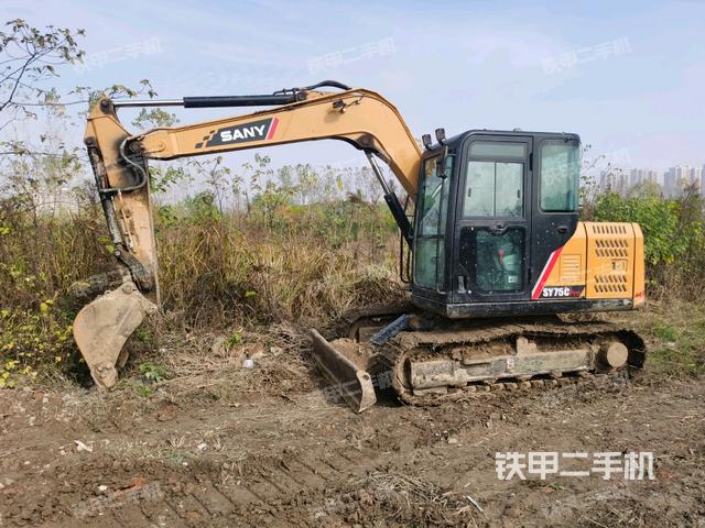 三一重工SY75C挖掘机