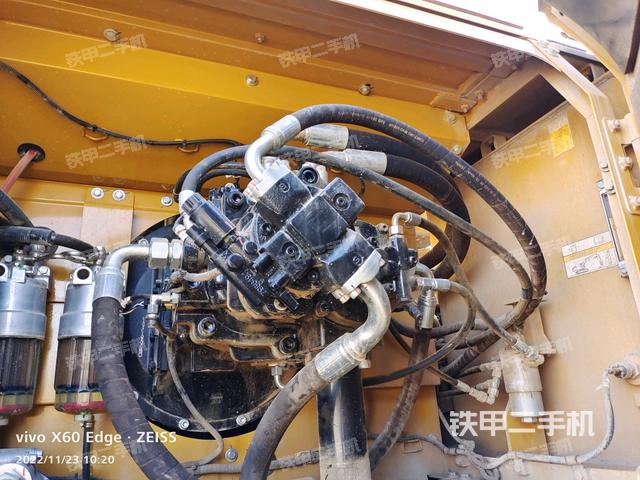 液压泵斜45 左（大件舱室）