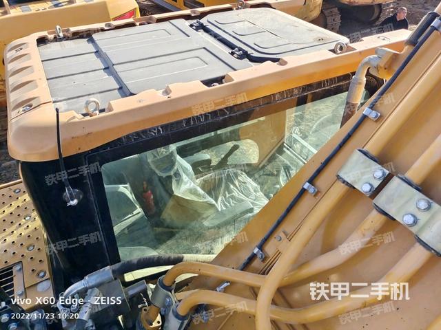 驾驶室顶部俯视（上车部件）