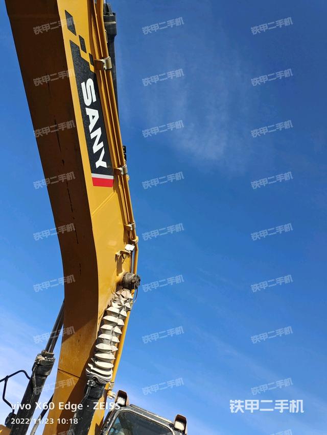 大臂整体 右侧（工作和回转装置）