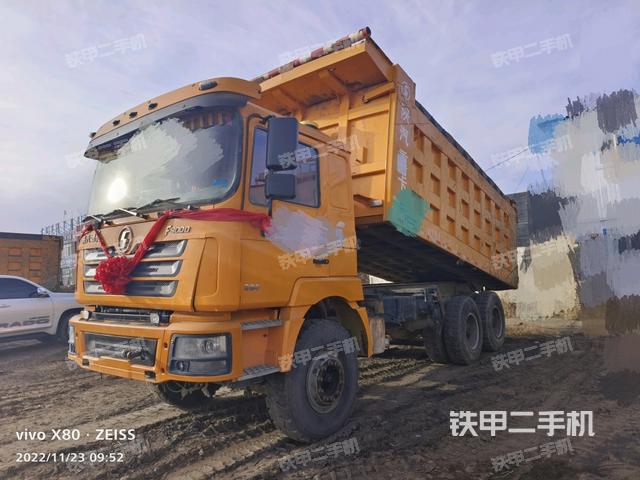陕汽重卡SX3256UR354奥龙非公路自卸车