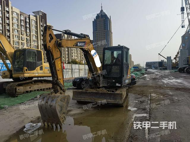三一重工SY60C挖掘机