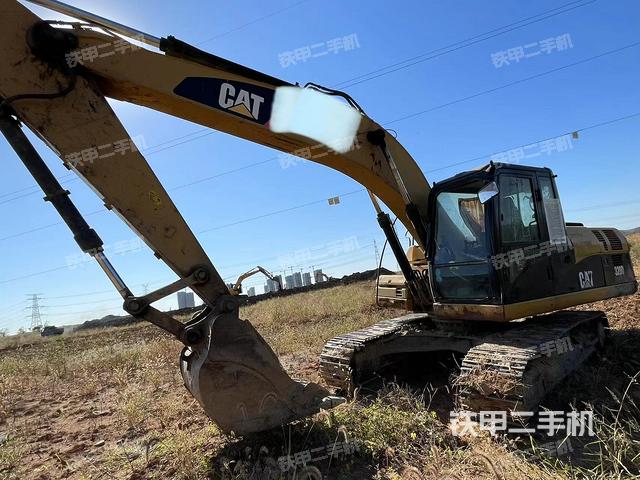 卡特彼勒320D液压挖掘机