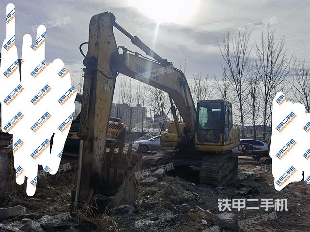 小松PC200-7挖掘机