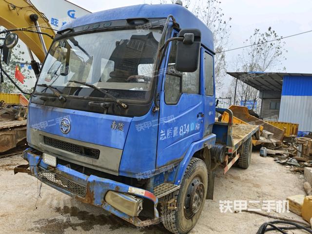 南俊牌4×2平板运输车