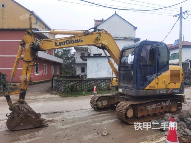 柳工CLG908D挖掘机的设备实拍-第2张实拍照片