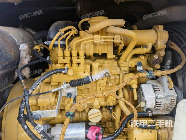 卡特彼勒307E2小型液压挖掘机的设备实拍-第35张实拍照片