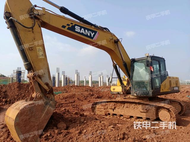 三一重工SY195C挖掘机