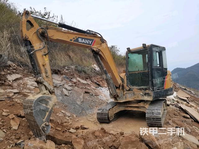 三一重工SY55C挖掘机