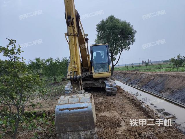 小松PC110-7挖掘机