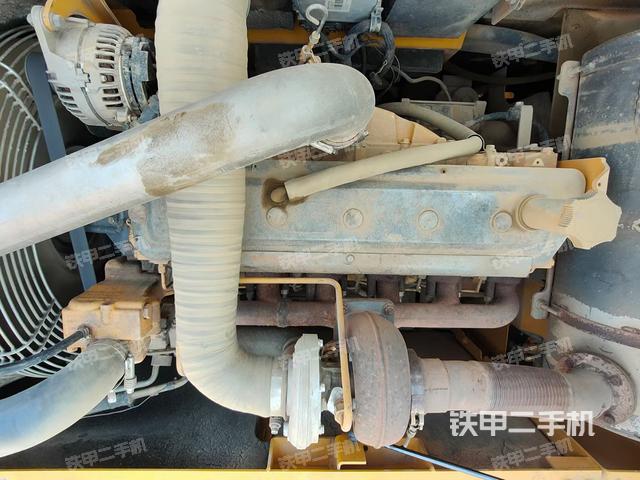 发动机整体俯视（整机外观）