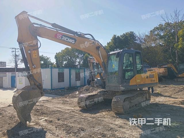徐工XE135D挖掘机